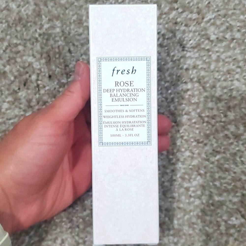fresh Rose Deep Hydration Balancing Emulsion